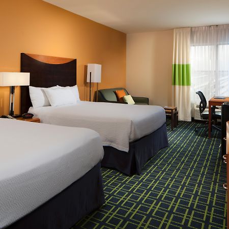 Fairfield Inn Suites By Marriott Orlando At Seaworld Williamsburg Exterior photo