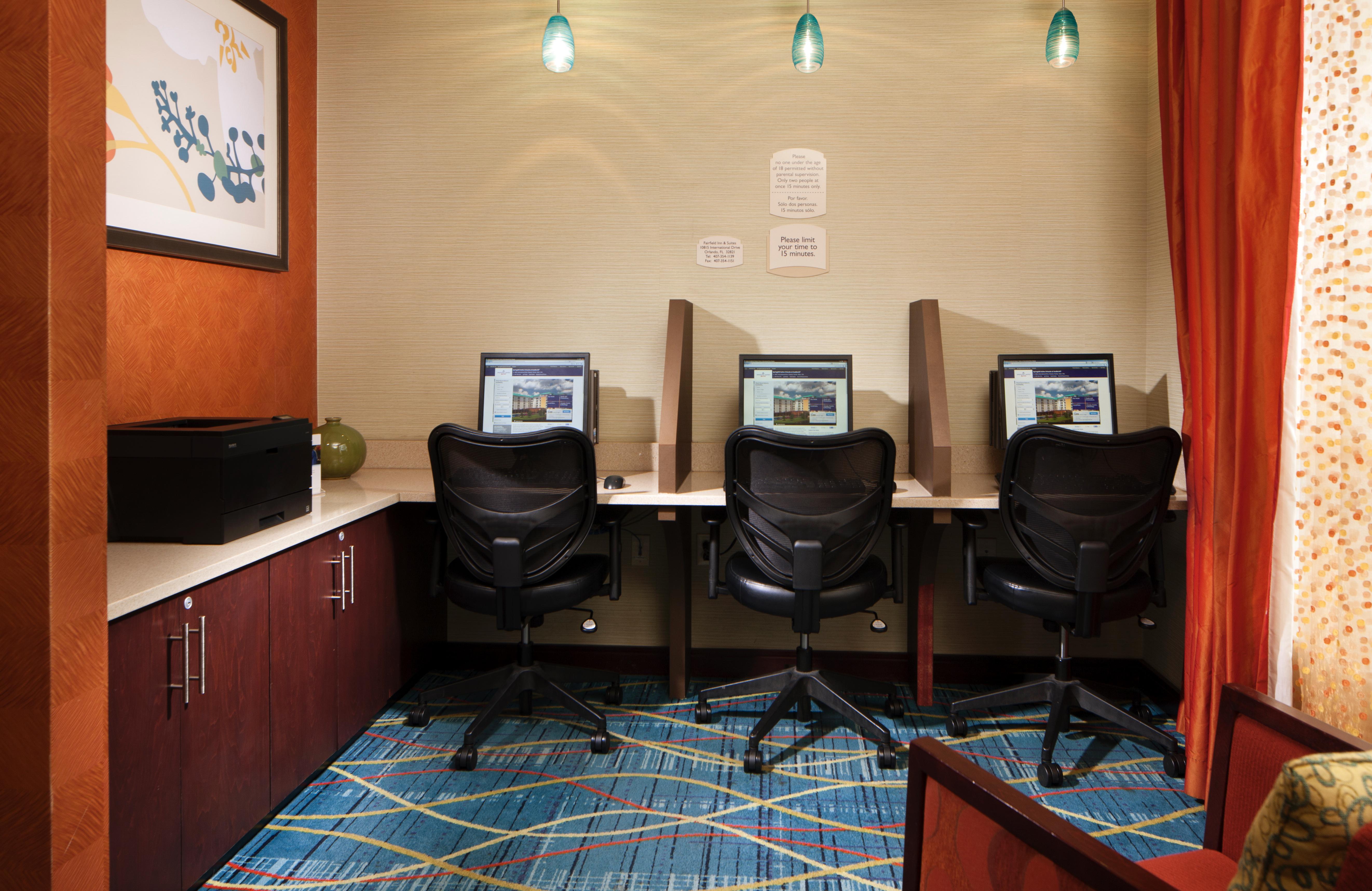 Fairfield Inn Suites By Marriott Orlando At Seaworld Williamsburg Exterior photo