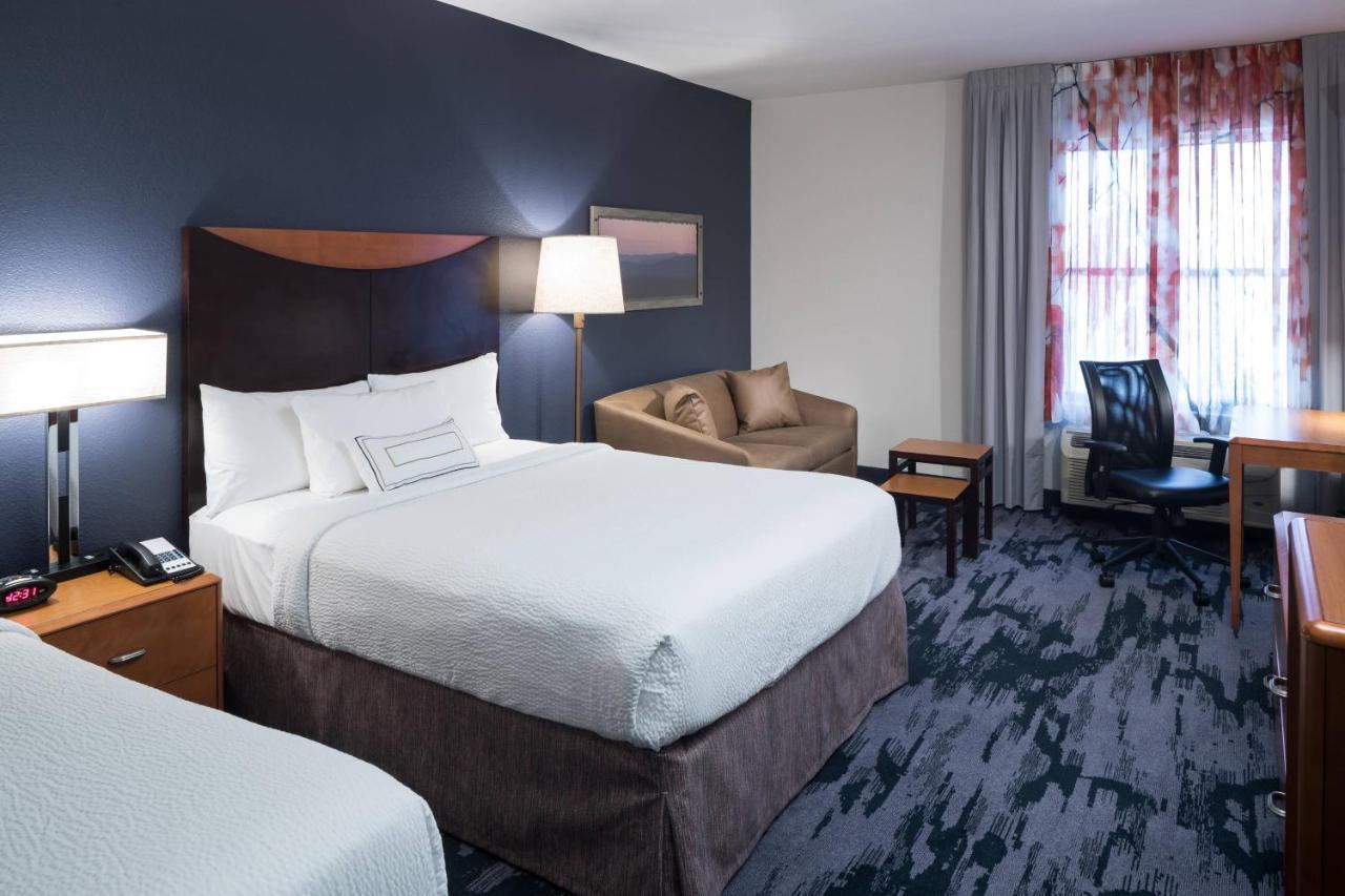 Fairfield Inn Suites By Marriott Orlando At Seaworld Williamsburg Exterior photo