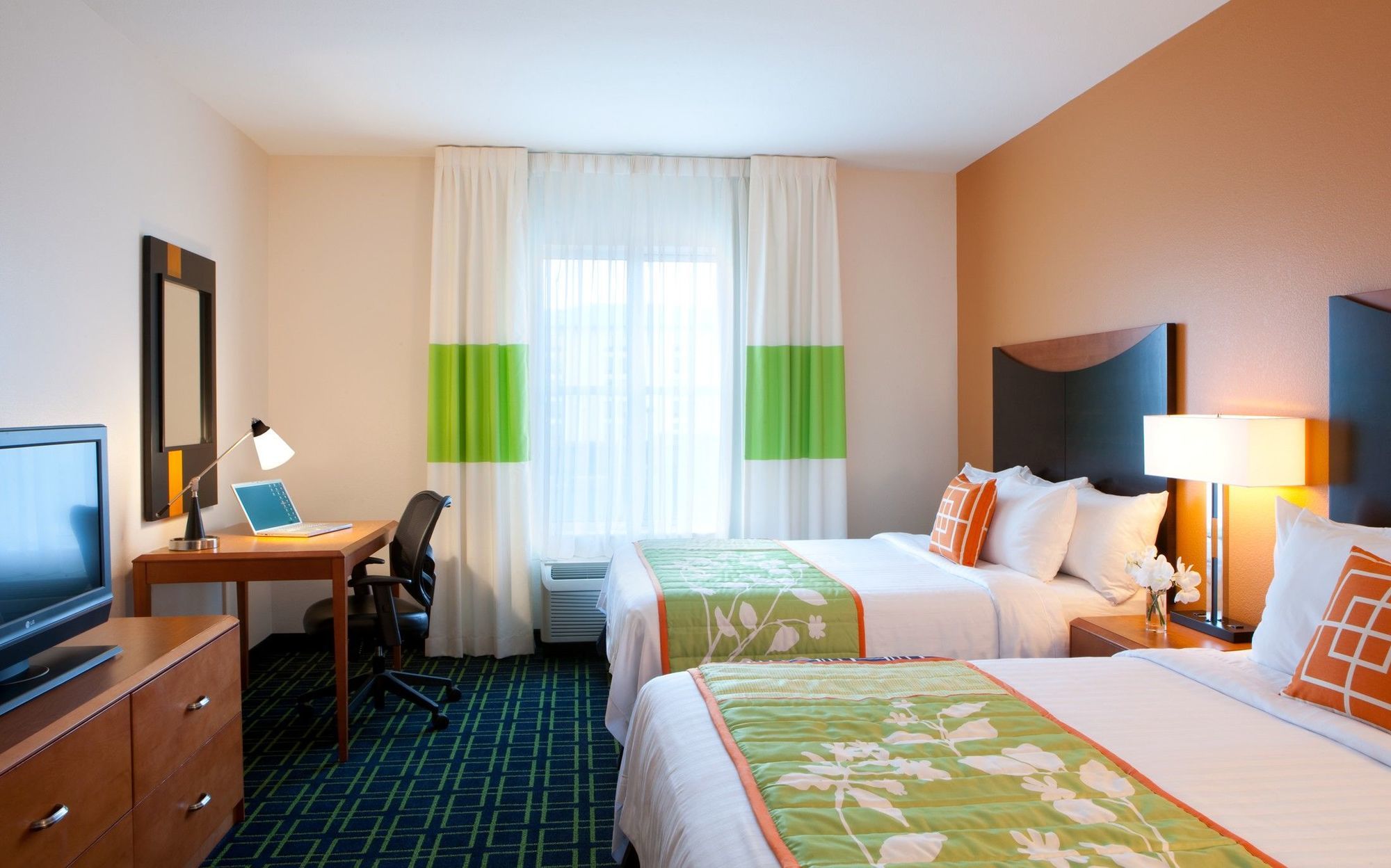 Fairfield Inn Suites By Marriott Orlando At Seaworld Williamsburg Exterior photo